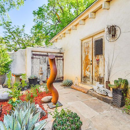 Adobe Studio 2 Blocks To Downtown Santa Fe Plaza! Extérieur photo