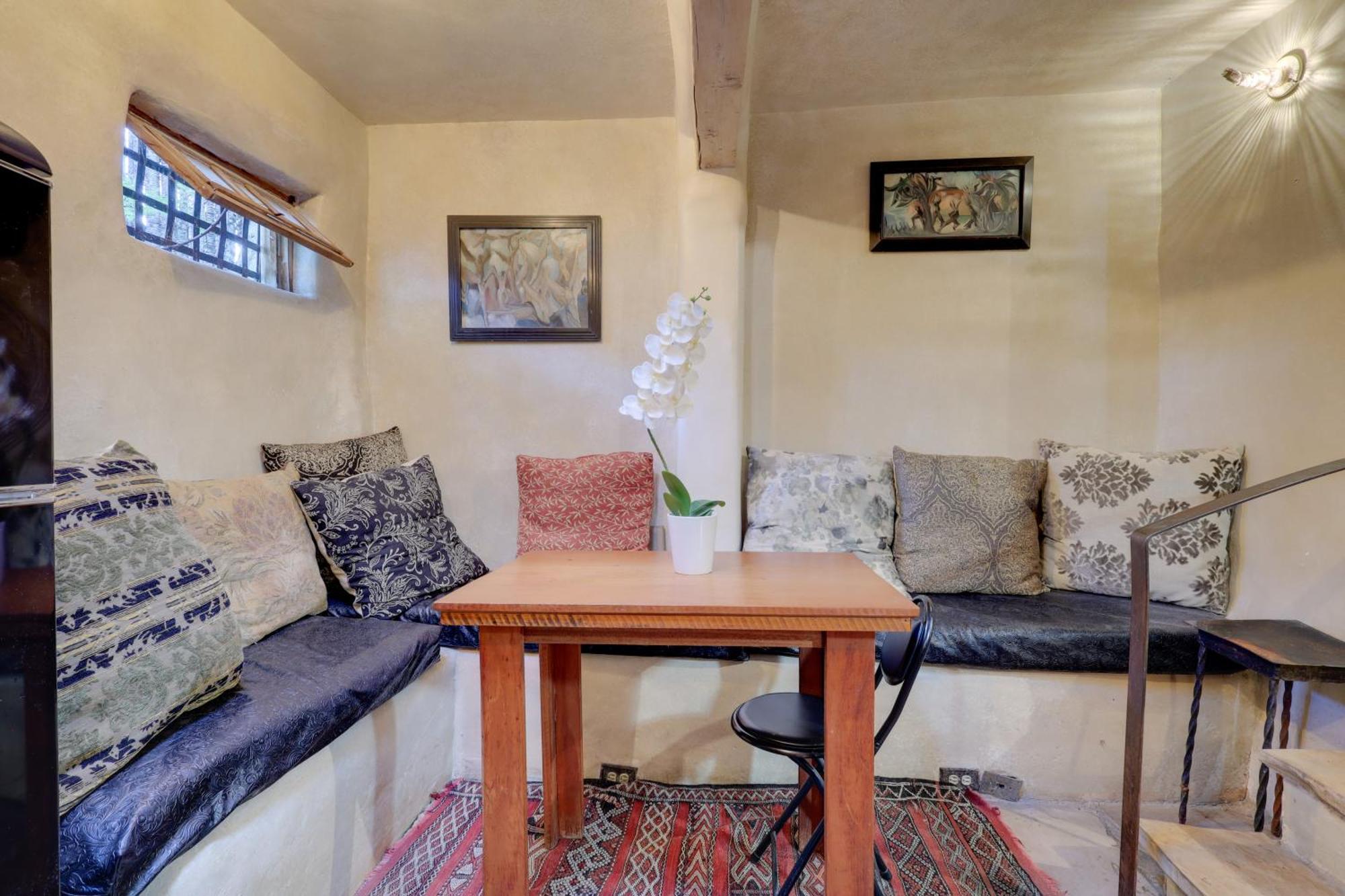 Adobe Studio 2 Blocks To Downtown Santa Fe Plaza! Extérieur photo