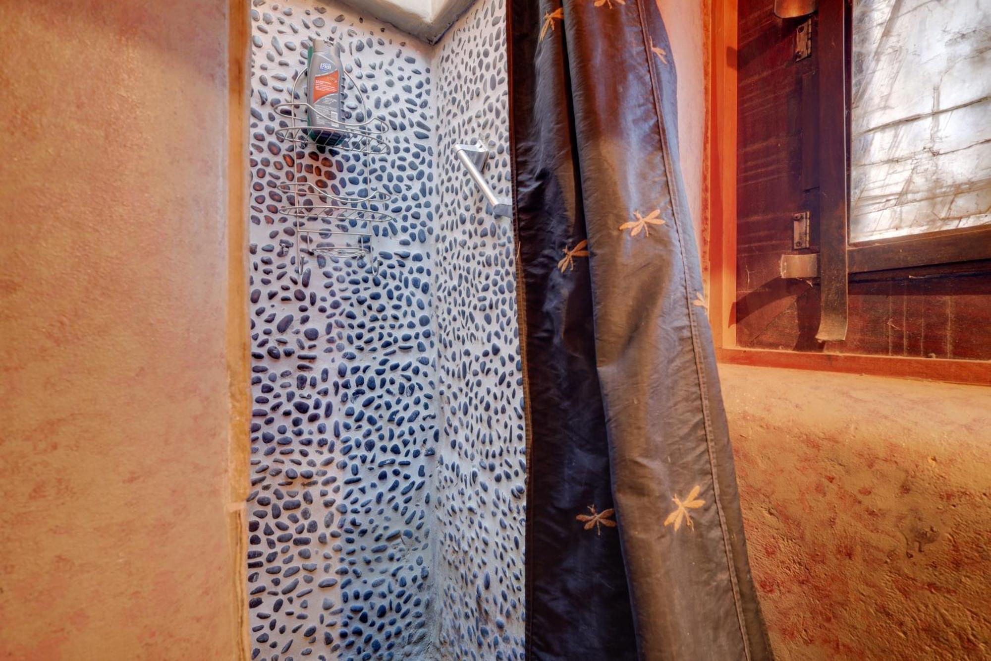 Adobe Studio 2 Blocks To Downtown Santa Fe Plaza! Extérieur photo