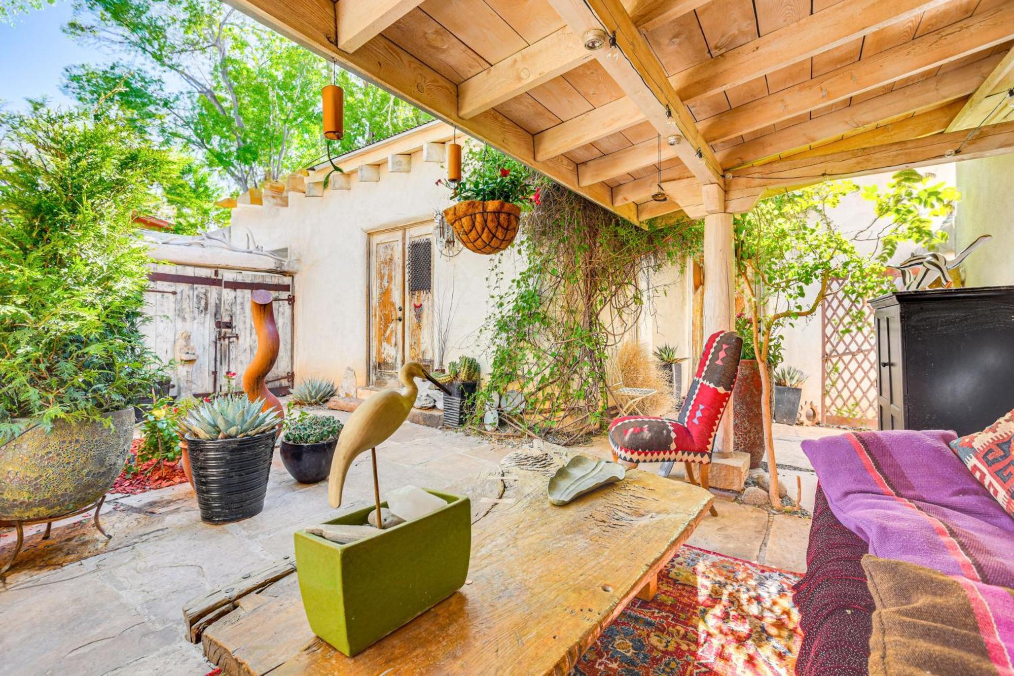 Adobe Studio 2 Blocks To Downtown Santa Fe Plaza! Extérieur photo
